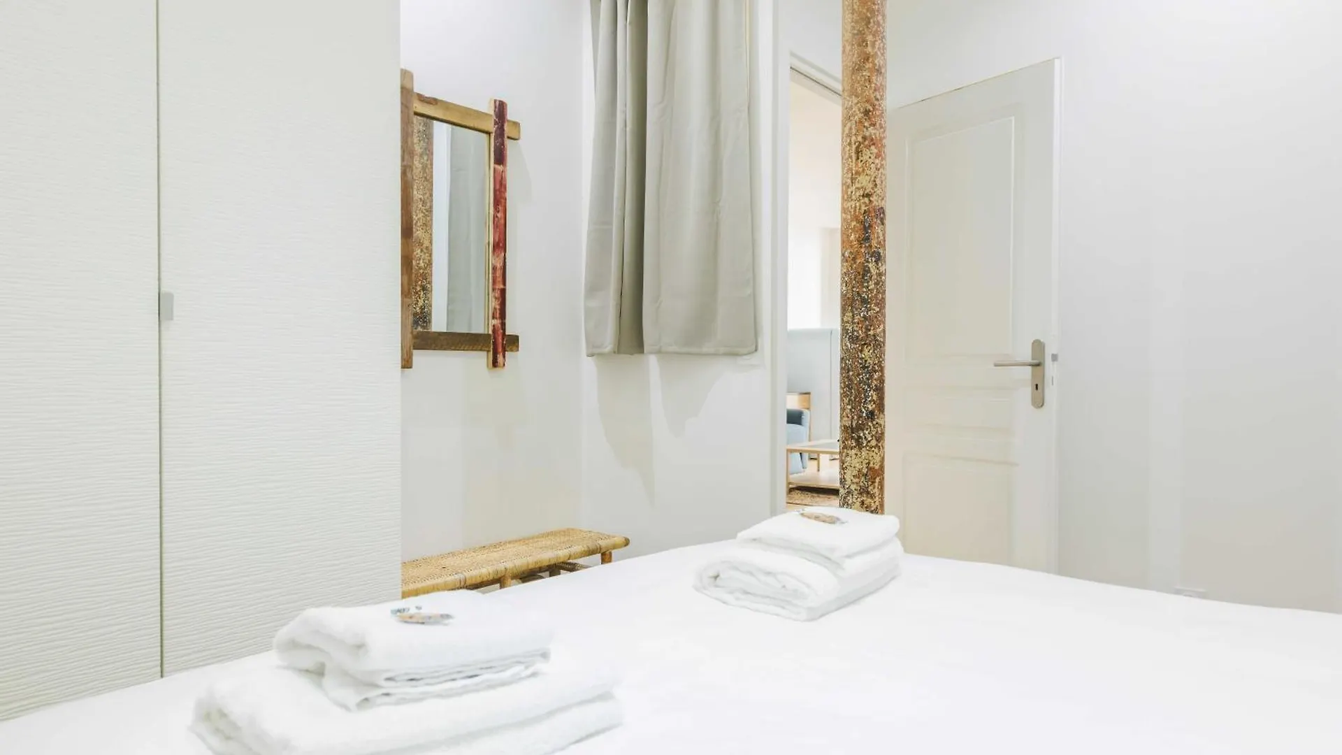 Loft Moderne Et Spacieux - 6 Couchages Voltaire 11 Paris
